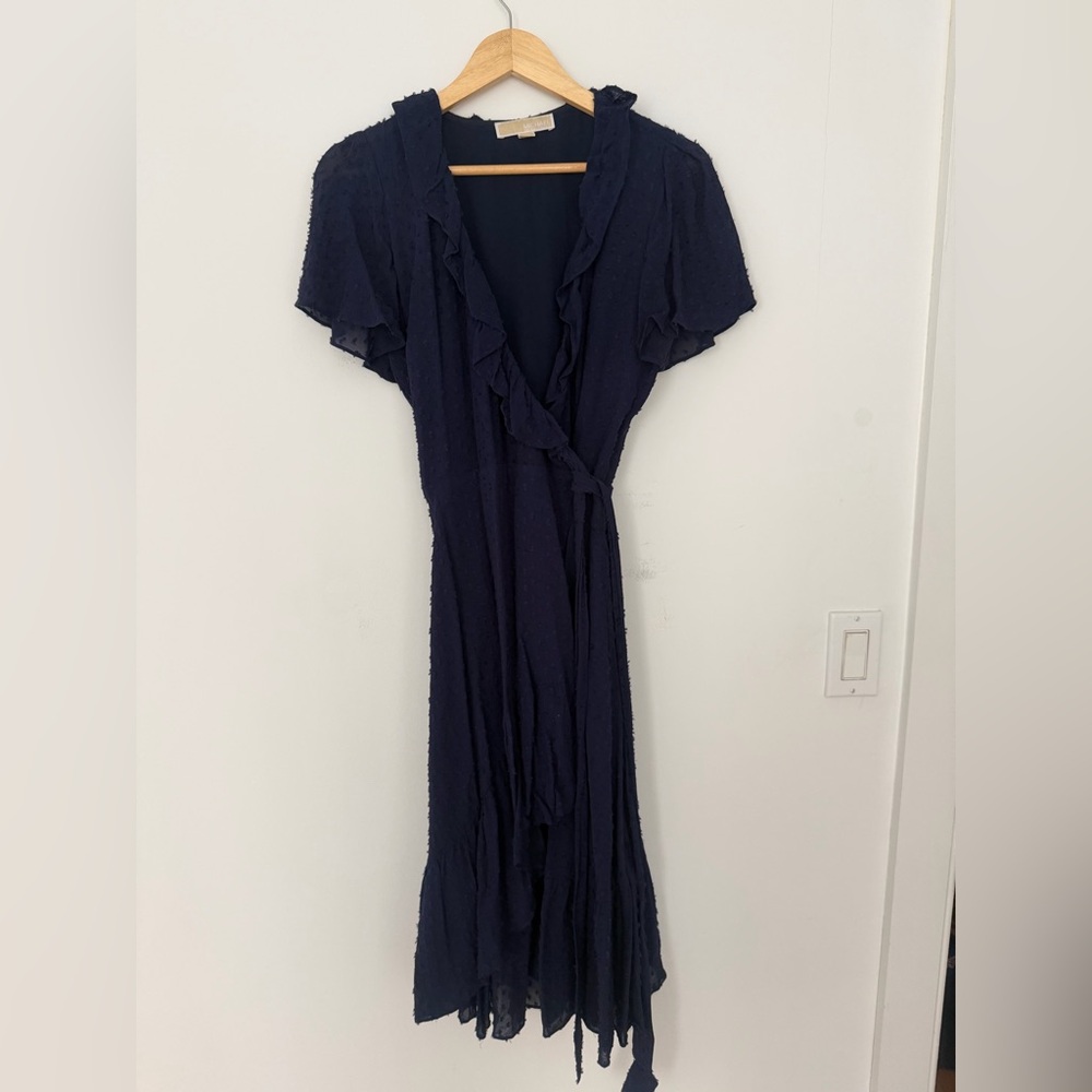 Elegant Navy Blue Women's Wrap Dress